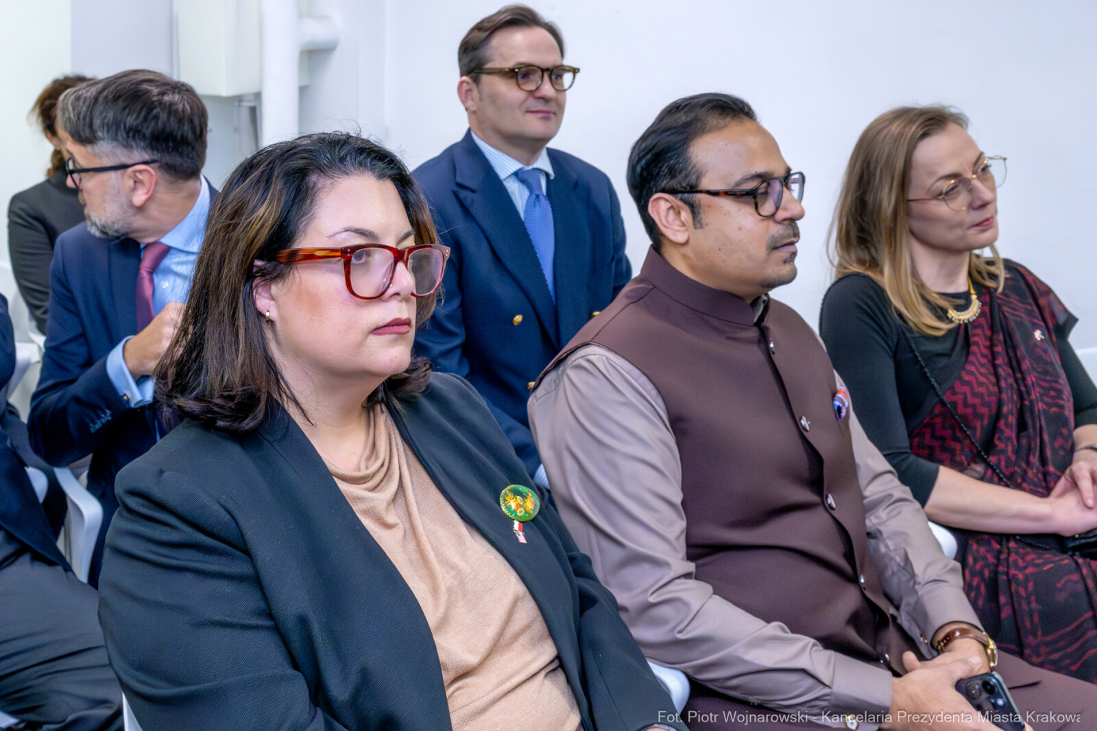 Miszalski, korpus dyplomatyczny, Wesoła, Apteka Designu, zdjęcia  Autor: P. Wojnarowski