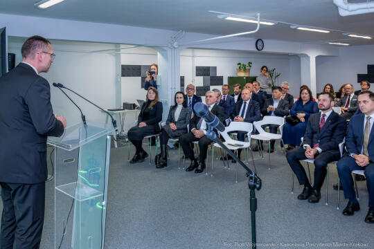 Miszalski, korpus dyplomatyczny, Wesoła, Apteka Designu, zdjęcia