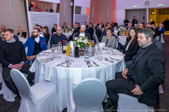 PW_672_ 014_fot. Piotr Wojnarowski.jpg-Miszalski, Wisła Kraków, sztandar, 120 lat, zdjęcia