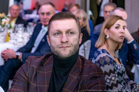 PW_672_ 019_fot. Piotr Wojnarowski.jpg-Miszalski, Wisła Kraków, sztandar, 120 lat, zdjęcia