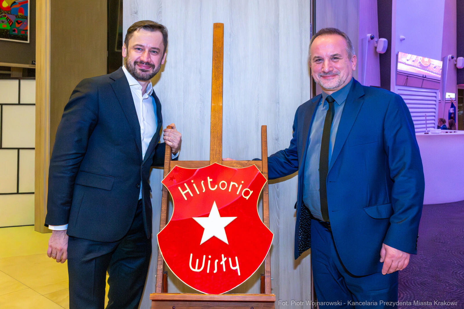 PW_672_ 043_fot. Piotr Wojnarowski.jpg-Miszalski, Wisła Kraków, sztandar, 120 lat, zdjęcia  Autor: P. Wojnarowski