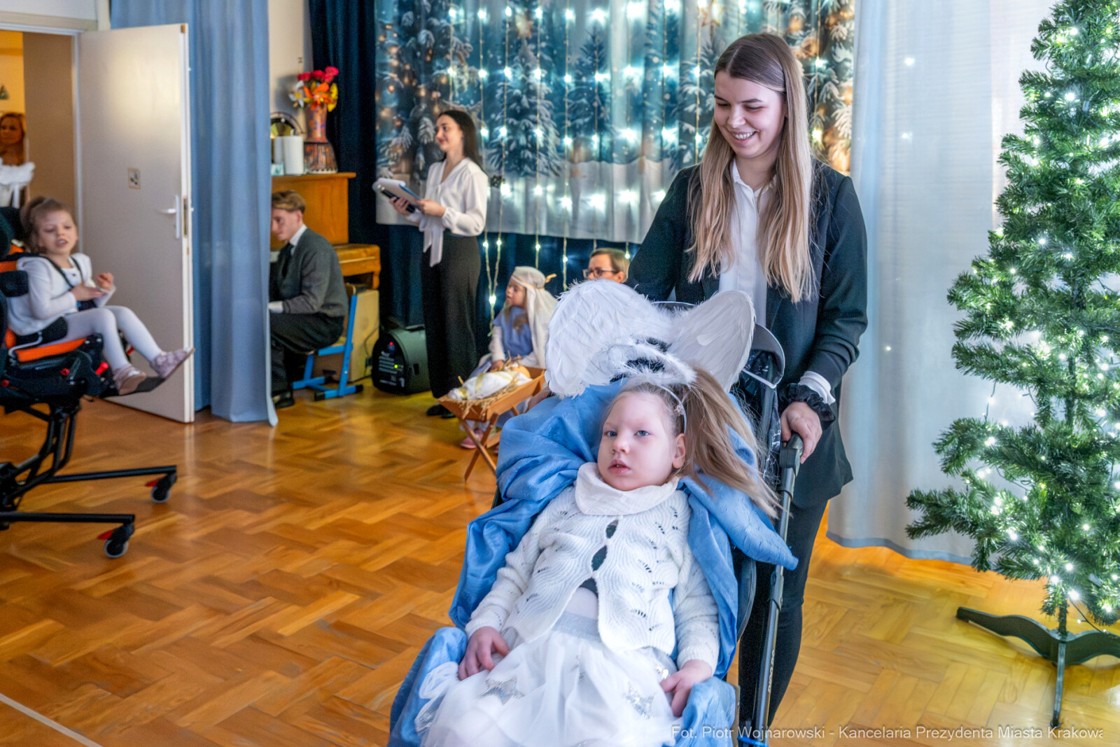 Miszalski, Drabik, Przedszkole nr 100, dzieci, niepełnosprawność, Jasełka  Autor: P. Wojnarowski