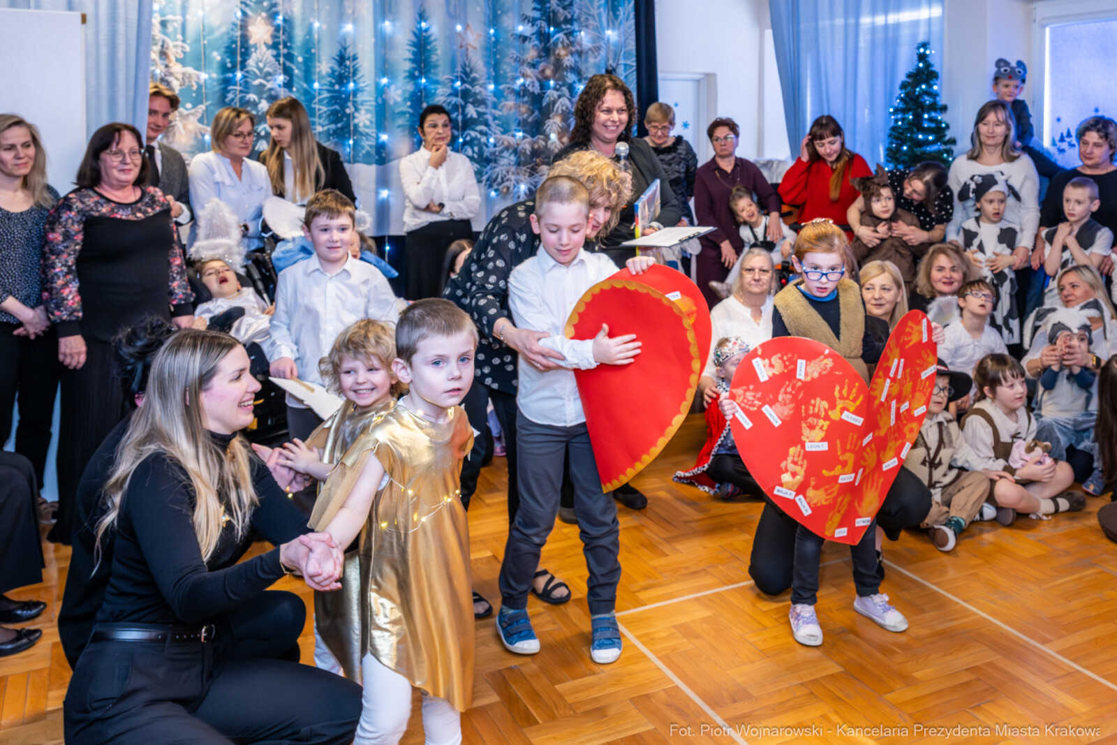 Miszalski, Drabik, Przedszkole nr 100, dzieci, niepełnosprawność, Jasełk  Autor: P. Wojnarowski