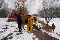 SMK00528.jpg-Bezpieczne działania na lodzie – szkolenie służb