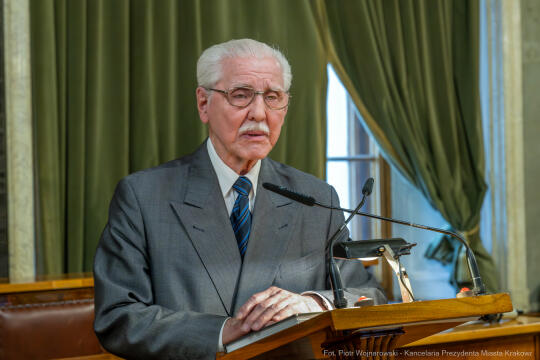 Profesor Antoni Dziatkowiak Honorowym Członkiem Rady Krakowskich Seniorów