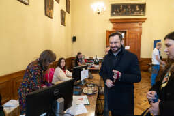 0S4A4735.jpg-34. finał WOŚP. Prezydent Krakowa jednym z wolontariuszy