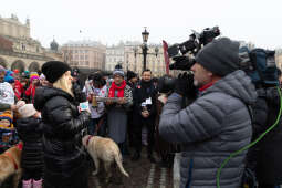 0S4A4840.jpg-34. finał WOŚP. Prezydent Krakowa jednym z wolontariuszy