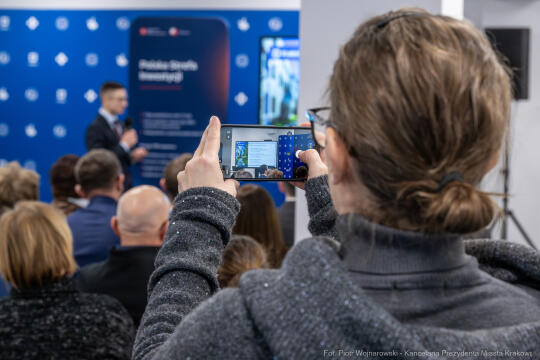 PW_678_ 026_fot. Piotr Wojnarowski.jpg-Kracik, konferencja, przedsiębiorcy, Zabłocie, zdjęcia