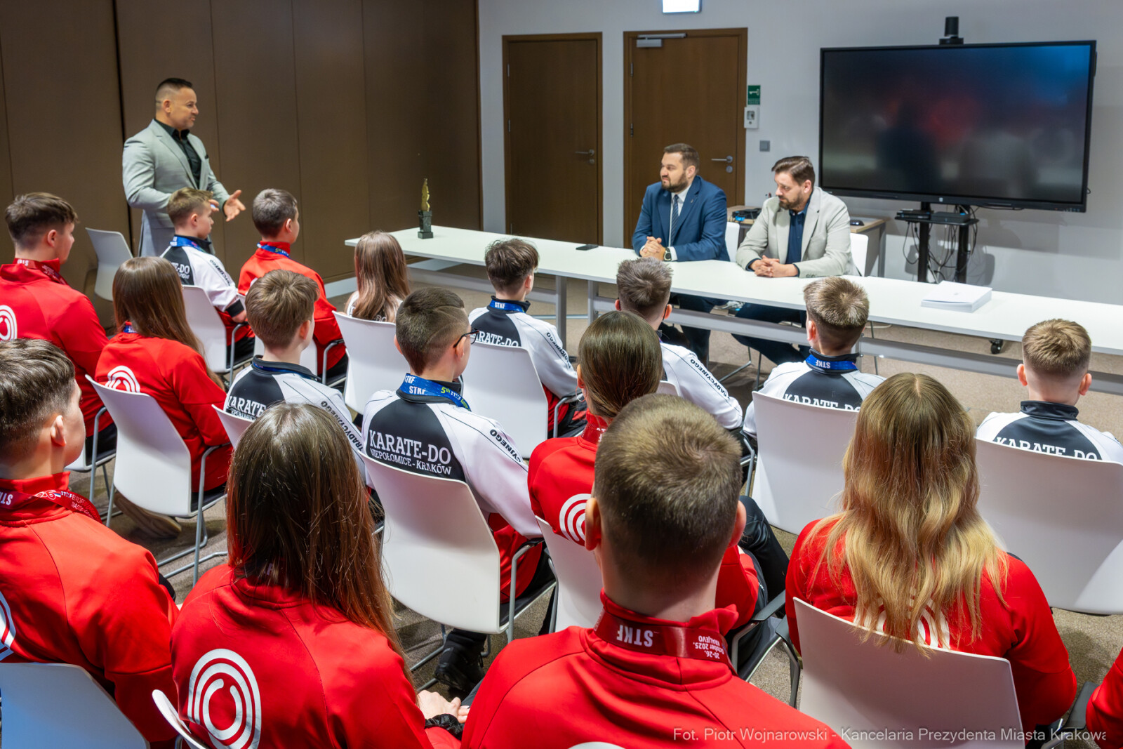 PW_681_ 003_fot. Piotr Wojnarowski.jpg-Sęk, Akademia Karate Tradycyjnego, spotkanie, zdjęcia  Autor: P. Wojnarowski