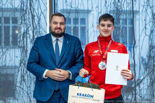 PW_681_ 031_fot. Piotr Wojnarowski.jpg-Sęk, Akademia Karate Tradycyjnego, spotkanie, zdjęcia