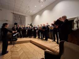 6aiS5R-G.jpg-Koncert kolęd w wykonaniu Krakowskiego Towarzystwa Śpiewackiego ECHO.