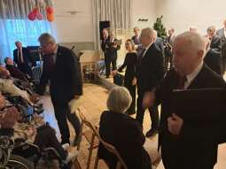 yRlyrsKX.jpg-Koncert kolęd w wykonaniu Krakowskiego Towarzystwa Śpiewackiego ECHO.