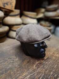 1.jpeg-Pracownia Kapeluszy i Czapek Józef Chorąży