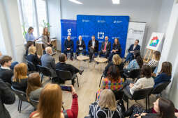 20260210-0S4A9662.jpg-Kraków wzmacnia wsparcie dla rodzin. Otwarcie drugiego Centrum dla Rodzin