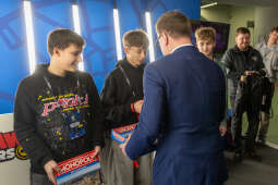 0S4A8821.jpg-Intel, Tauron, MISZALSKI, Sęk