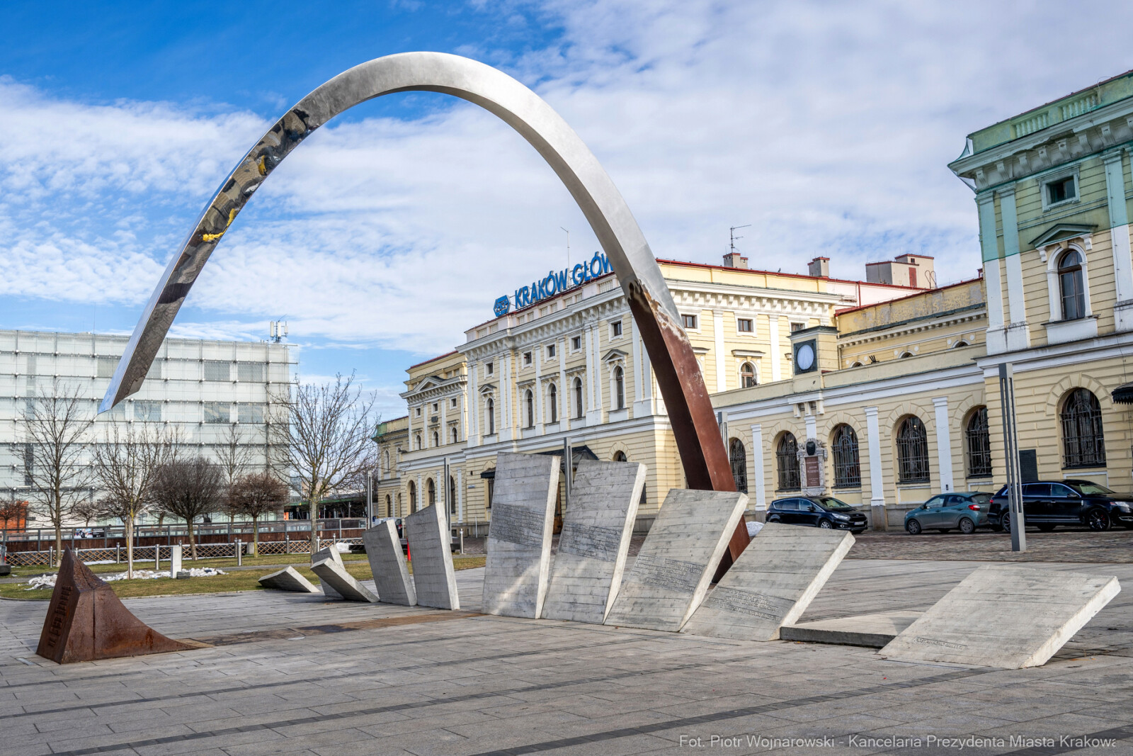 Kukliński, 22 rocznica, obchody, pomnik, znicz, wojsko, zdjęcia  Autor: Piotr Wojnarowski