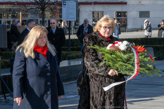 Kukliński, 22 rocznica, obchody, pomnik, znicz, wojsko, zdjęcia