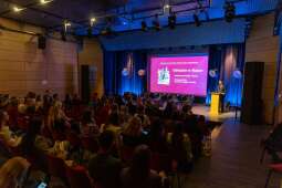 eRYNpj1A.jpeg-„Odważne w Nauce”