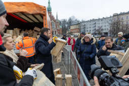 0S4A1574.jpg-Budki lęgowe na walentynki - Rynek Podgórski