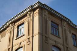 B.3.jpg-kamienica, Batorego 2