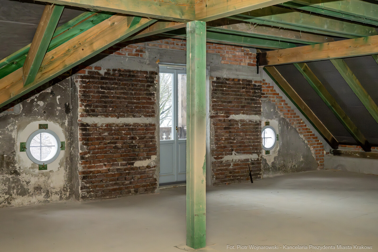 PW_691_ 023_fot. Piotr Wojnarowski.jpg-Miszalski, Modrzejówka, wizytacja, zdjęcia  Autor: Piotr Wojnarowski