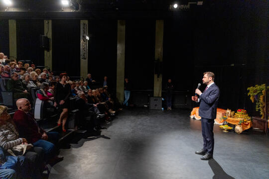 0S4A4527.jpg-Spotkanie, Seniorzy, PMK