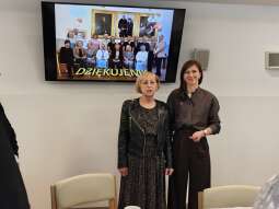 Z wdzięcznością za lata służby – pożegnanie Dyrektor Józefy Grodeckiej.