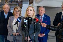 VB0Fm77g.jpeg-Parlamentarny Zespół ds. Bezpieczeństwa Medyków obraduje w magistracie