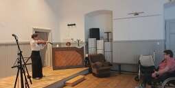 79_f0XsB.jpg-Międzypokoleniowe spotkanie z muzyką.