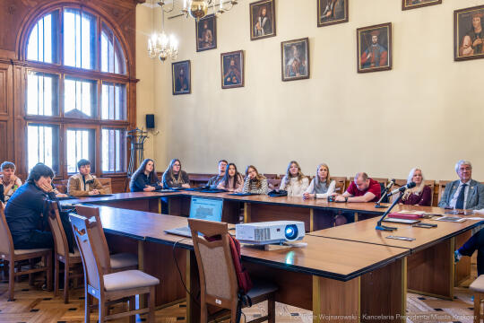 PW_702_ 020_fot. Piotr Wojnarowski.jpg-uczniowie, młodzież, Walia, Llanelli, zdjęcia