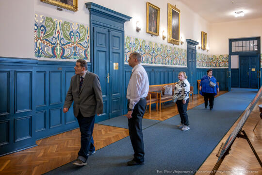 UMK_2638.jpg-Miszalski, DPS, wizyta, Urząd Miasta, zdjęcia