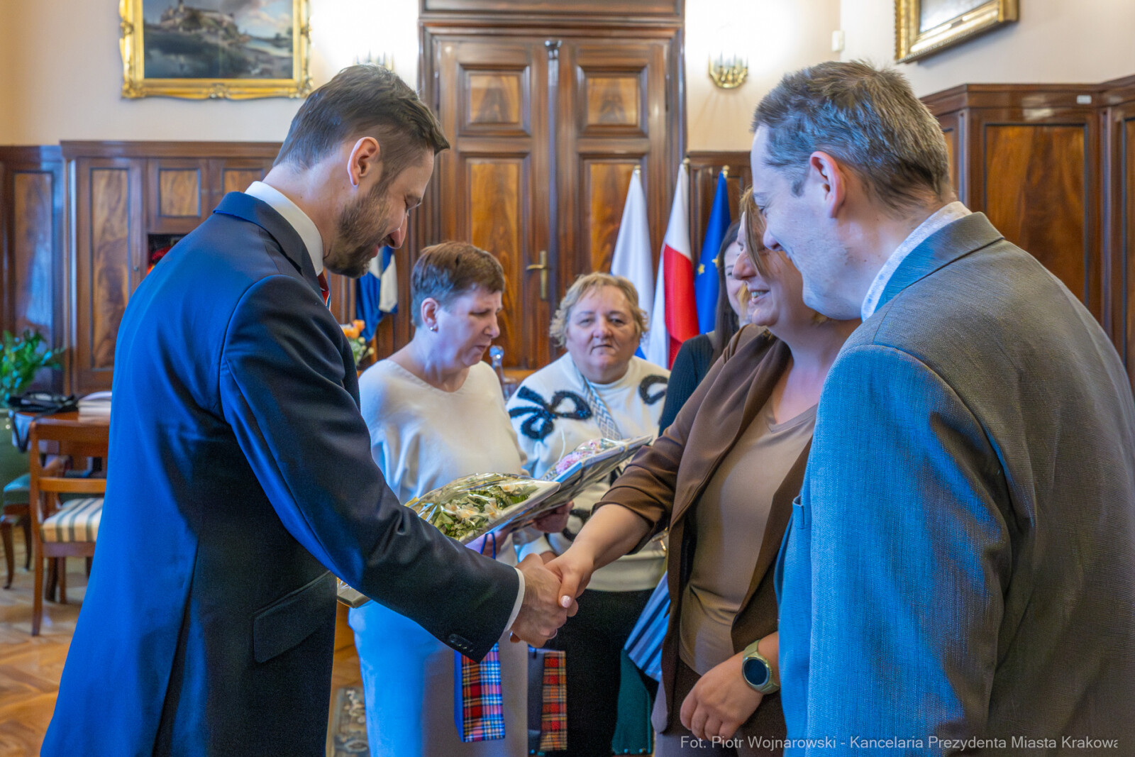 UMK_2845.jpg-Miszalski, DPS, wizyta, Urząd Miasta, zdjęcia  Autor: Piotr Wojnarowski