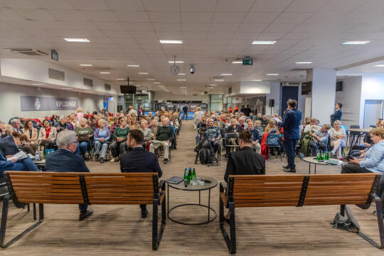 0S4A2259.jpg-Seniorzy, PMK, zdjęcia