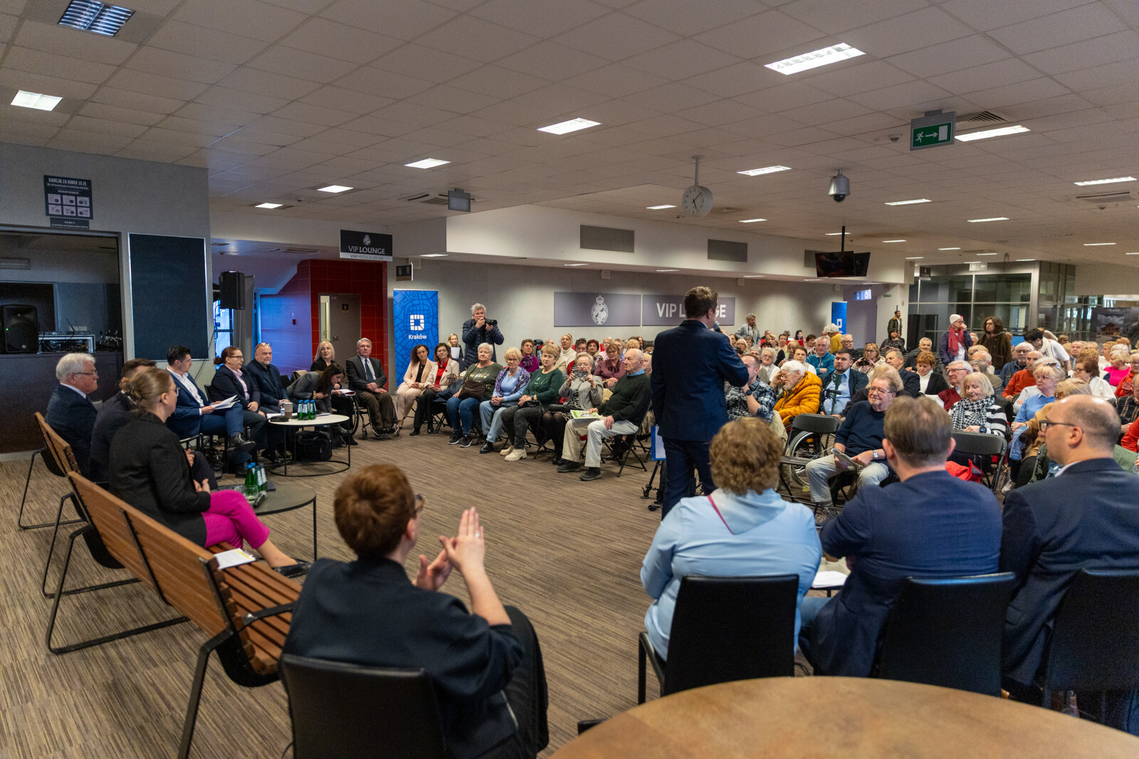 0S4A2261.jpg-Seniorzy, PMK, zdjęcia  Autor: B. Świerzowski