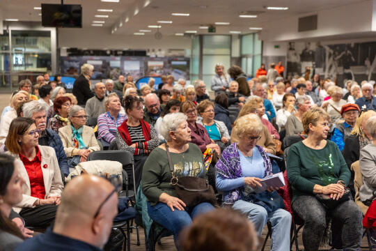 0S4A2268.jpg-Seniorzy, PMK, zdjęcia