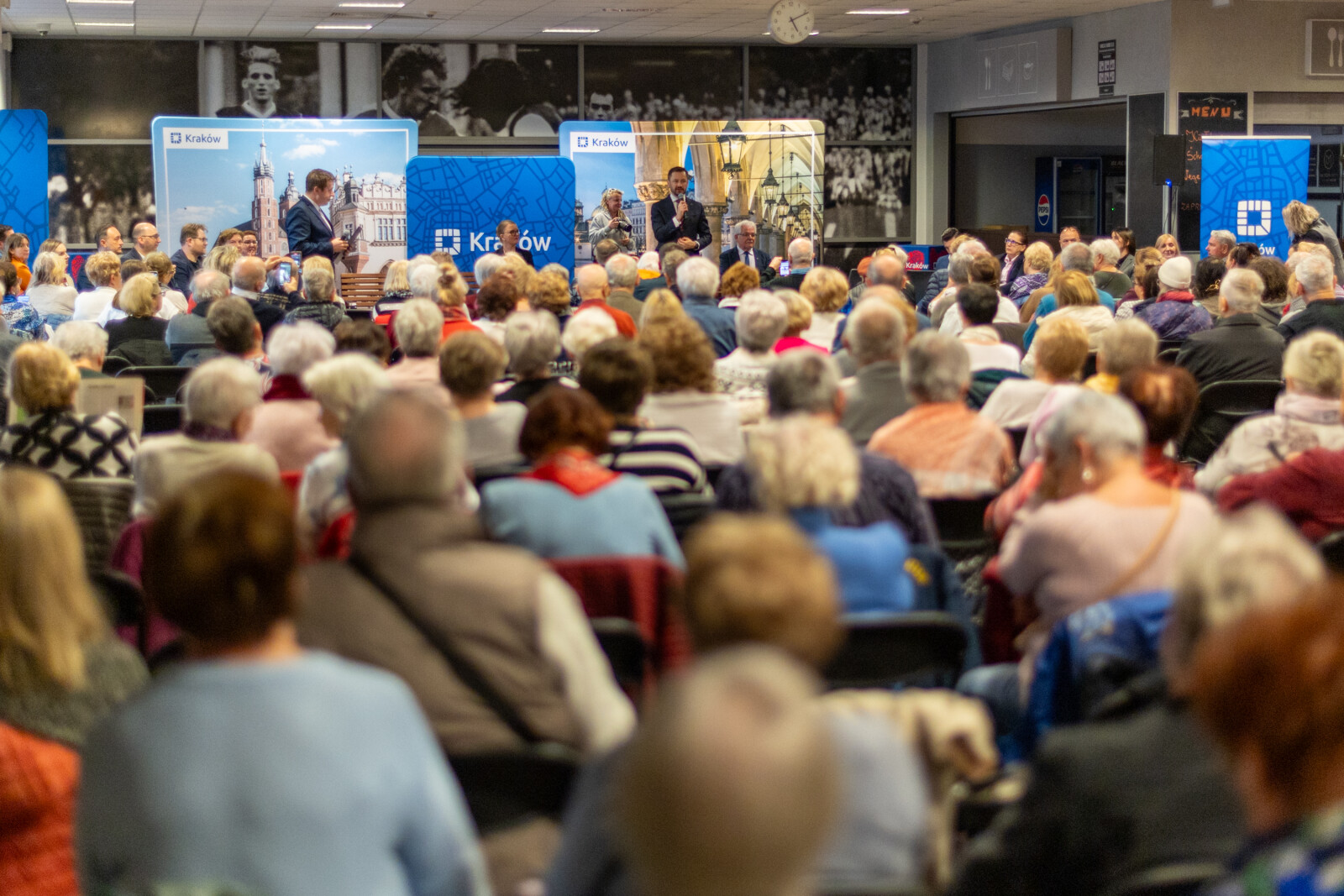 0S4A2289.jpg-Seniorzy, PMK, zdjęcia  Autor: B. Świerzowski