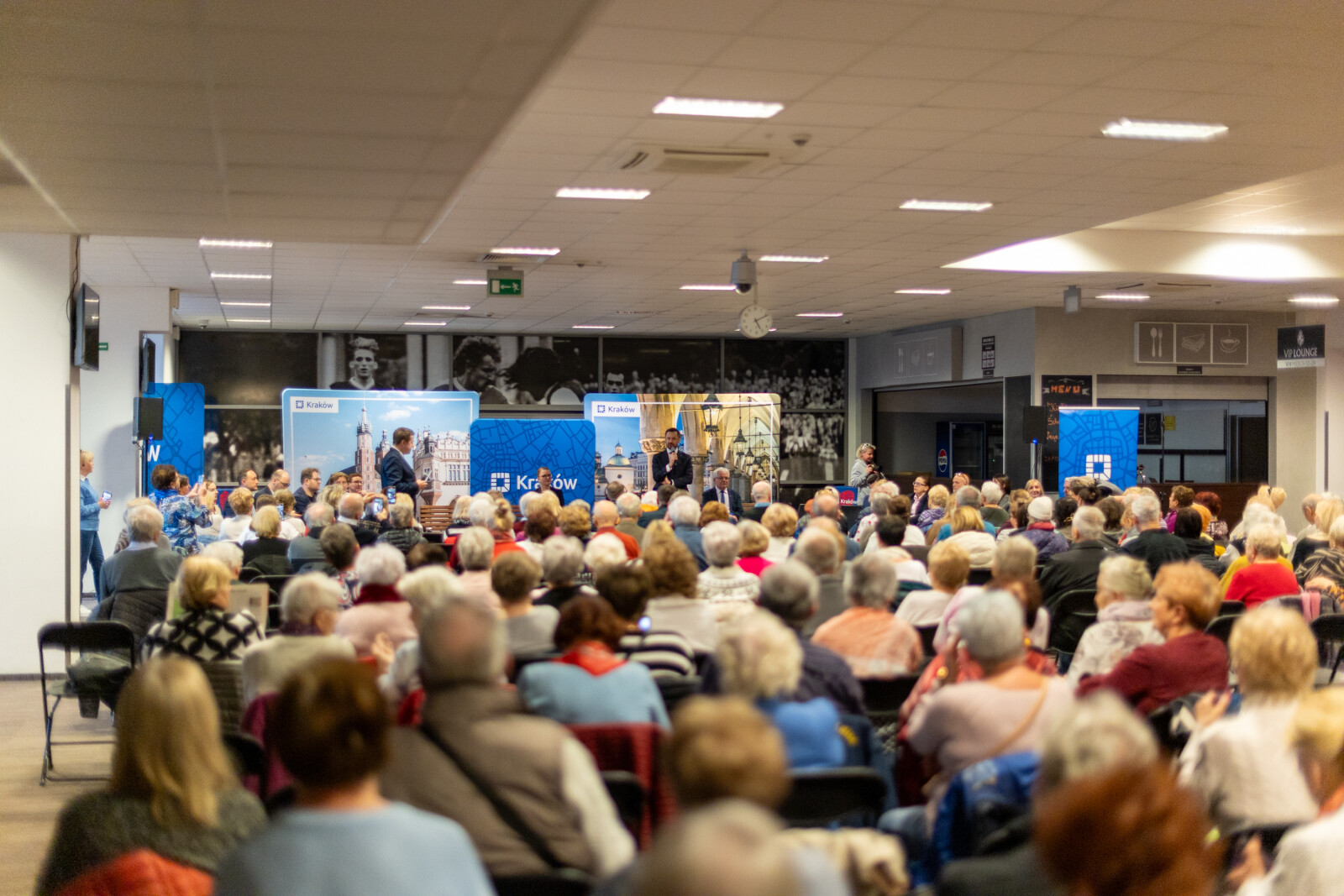 0S4A2291.jpg-Seniorzy, PMK, zdjęcia  Autor: B. Świerzowski