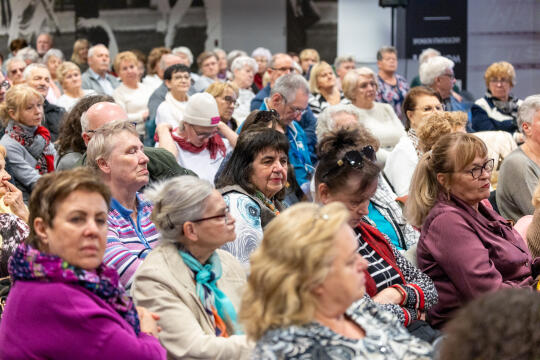 0S4A2328.jpg-Seniorzy, PMK, zdjęcia