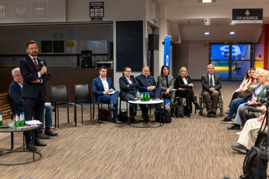 0S4A2518.jpg-Seniorzy, PMK, zdjęcia