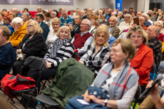 0S4A2522.jpg-Seniorzy, PMK, zdjęcia