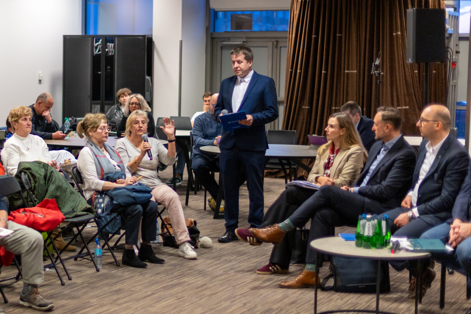 0S4A2537.jpg-Seniorzy, PMK, zdjęcia  Autor: B. Świerzowski