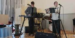 _rqQSphL.jpg-Dźwięki, które łączą pokolenia.