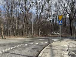 IMG_3046.jpg-Nowa ścieżka powstaje w lesie koło Bonarki