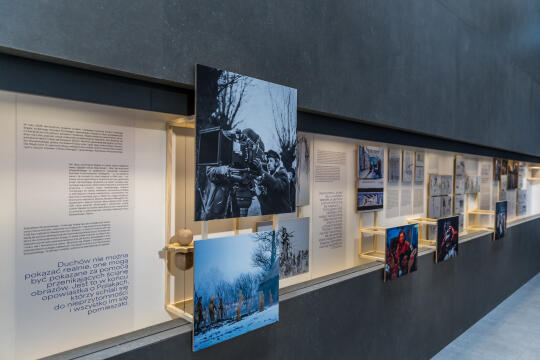 20260307-0S4A4130.jpg-Wystawa, Zdjęcia, Wajda, Kracik