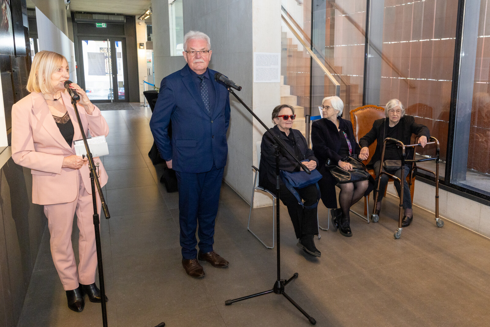 20260307-0S4A4235.jpg-Wystawa, Zdjęcia, Wajda, Kracik  Autor: B. Świerzowski