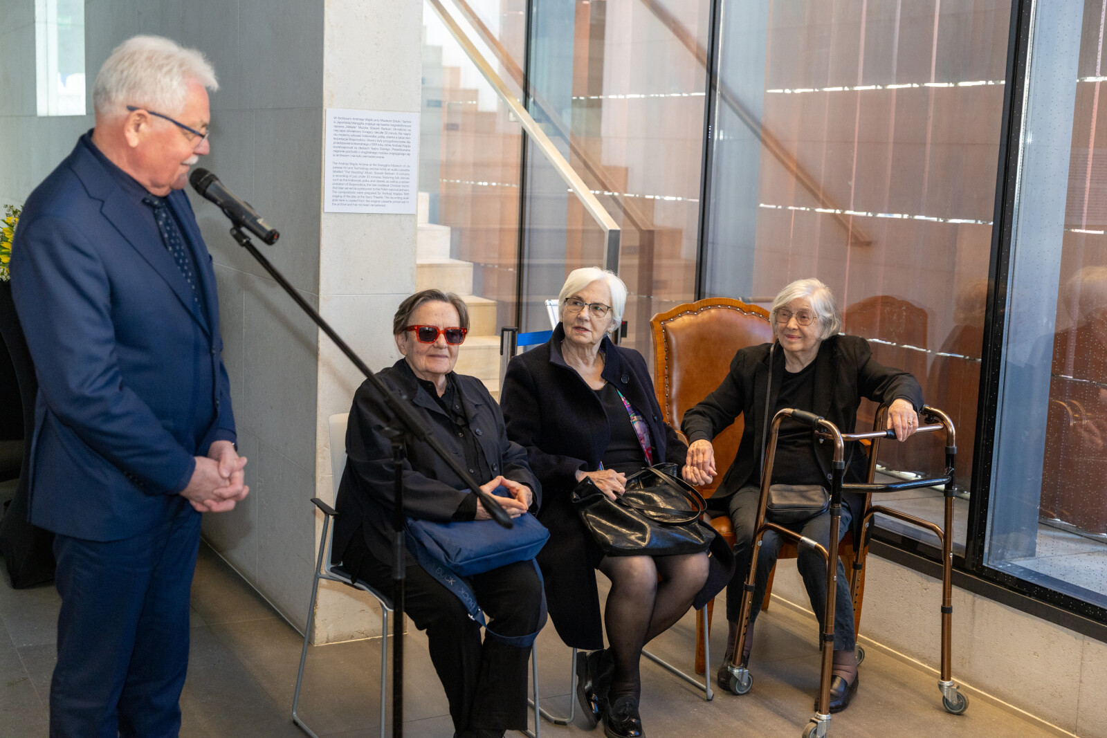 20260307-0S4A4249.jpg-Wystawa, Zdjęcia, Wajda, Kracik  Autor: B. Świerzowski