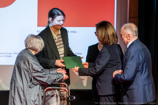 Rok Wajdy, Inauguracja, Manggha, Miszalski, Kidawa-Błońska, Cienkowska, Wałęsa