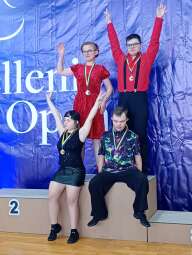 ateny4.jpg-Podium Panhellenic Dance Open