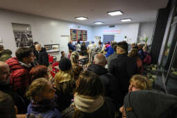 JG_260312_KRK_8L8A0785.jpg-Neon „Bar mleczny” powrócił do życia