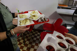 JG_260312_KRK_8L8A0834.jpg-Neon „Bar mleczny” powrócił do życia